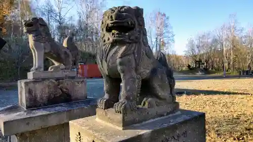 温根別神社の狛犬