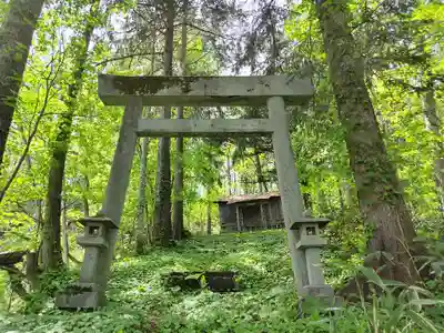 忠和神社の鳥居