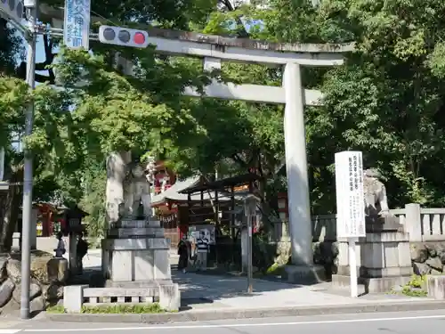 秩父神社の鳥居