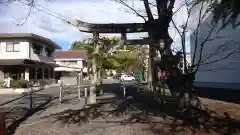 本莊神社の鳥居