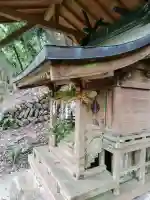 丹生神社の{uncategorized: "未分類", other: "その他", undefined: "問題あり", building: "その他建物", grave: "お墓", sacred_gate: "鳥居", guardian: "狛犬", statue: "像", buddha: "仏像", history: "歴史", nature: "自然", garden: "庭園", animal: "動物", pagoda: "塔", temizu: "手水舎", mountain_gate: "山門・神門", sanctuary: "本殿・本堂", subordinate: "末社・摂社", art: "芸術", scenery: "景色", jizo: "地蔵", ema: "絵馬", goshuin: "御朱印", omikuji: "おみくじ", items: "授与品その他", amulet: "お守り", goshuincho: "御朱印帳", eats: "食事", festival: "お祭り", votive_dance: "神楽", shichigosan: "七五三参", wedding: "結婚式", experience: "体験その他", initially: "初詣", around: "周辺", anti_infection: "感染症対策"}