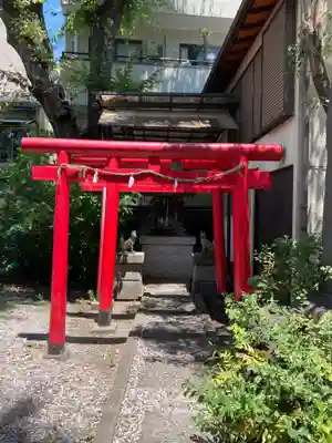 寄木神社の鳥居