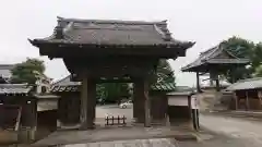 広済寺の山門