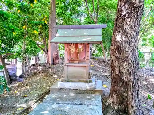 稲荷社（堀田稲荷神社）の末社