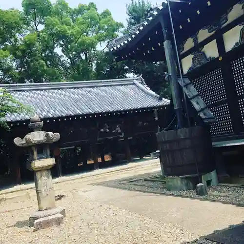 御香宮神社の庭園