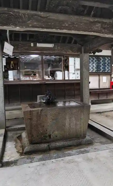 二本松神社の手水舎