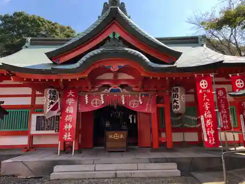 大學稲荷神社の本殿・本堂