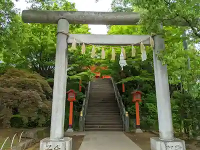 穴八幡宮の鳥居