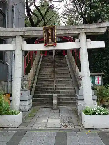 三田春日神社の鳥居