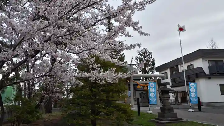 烈々布神社のその他建物