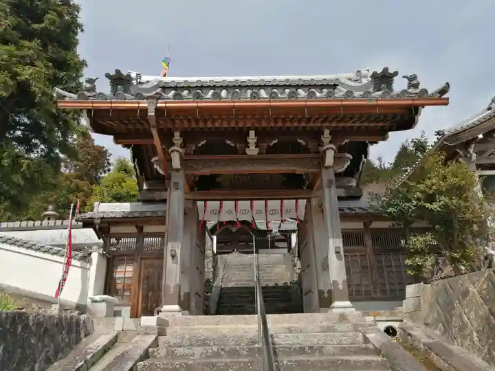 常福寺の山門・神門