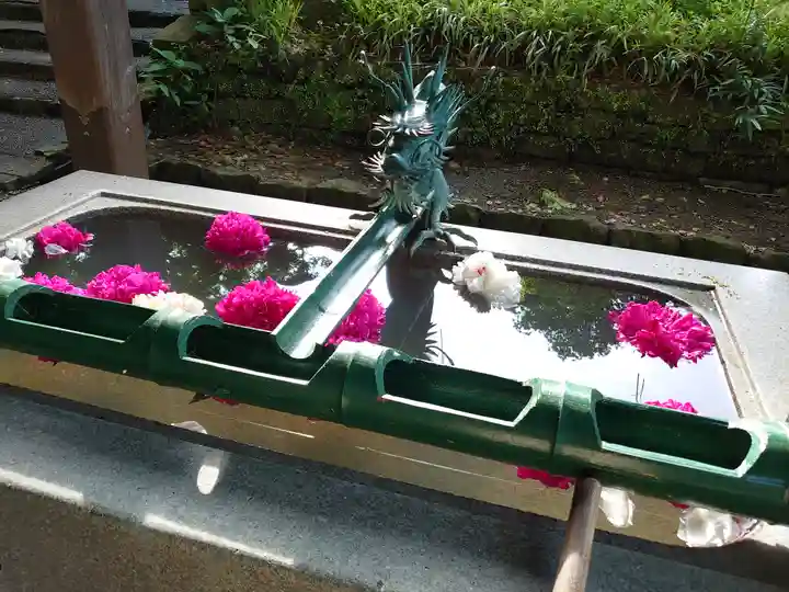 事任八幡宮の手水舎