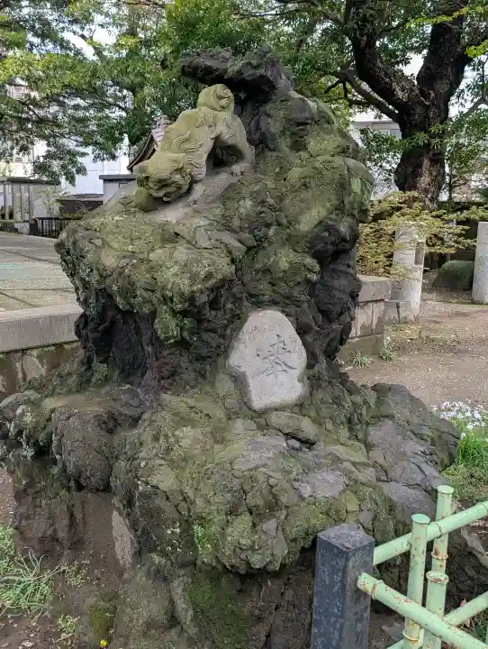 八幡橋八幡神社の{uncategorized: "未分類", other: "その他", undefined: "問題あり", building: "その他建物", grave: "お墓", sacred_gate: "鳥居", guardian: "狛犬", statue: "像", buddha: "仏像", history: "歴史", nature: "自然", garden: "庭園", animal: "動物", pagoda: "塔", temizu: "手水舎", mountain_gate: "山門・神門", sanctuary: "本殿・本堂", subordinate: "末社・摂社", art: "芸術", scenery: "景色", jizo: "地蔵", ema: "絵馬", goshuin: "御朱印", omikuji: "おみくじ", items: "授与品その他", amulet: "お守り", goshuincho: "御朱印帳", eats: "食事", festival: "お祭り", votive_dance: "神楽", shichigosan: "七五三参", wedding: "結婚式", experience: "体験その他", initially: "初詣", around: "周辺", anti_infection: "感染症対策"}