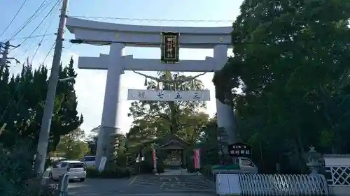 田村神社の鳥居