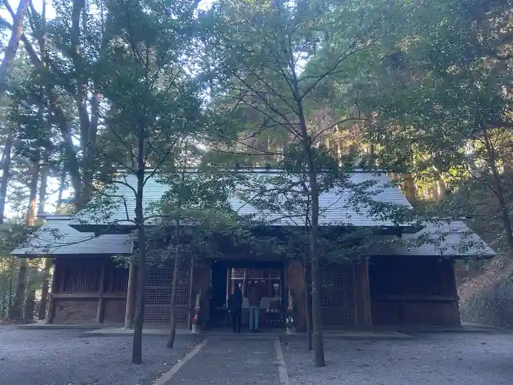 天岩戸神社の{uncategorized: "未分類", other: "その他", undefined: "問題あり", building: "その他建物", grave: "お墓", sacred_gate: "鳥居", guardian: "狛犬", statue: "像", buddha: "仏像", history: "歴史", nature: "自然", garden: "庭園", animal: "動物", pagoda: "塔", temizu: "手水舎", mountain_gate: "山門・神門", sanctuary: "本殿・本堂", subordinate: "末社・摂社", art: "芸術", scenery: "景色", jizo: "地蔵", ema: "絵馬", goshuin: "御朱印", omikuji: "おみくじ", items: "授与品その他", amulet: "お守り", goshuincho: "御朱印帳", eats: "食事", festival: "お祭り", votive_dance: "神楽", shichigosan: "七五三参", wedding: "結婚式", experience: "体験その他", initially: "初詣", around: "周辺", anti_infection: "感染症対策"}