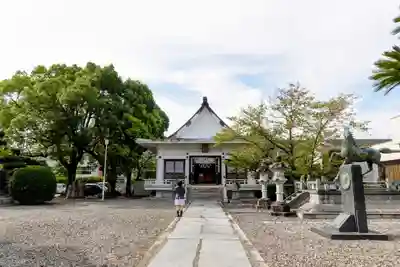 崋山神社の本殿・本堂