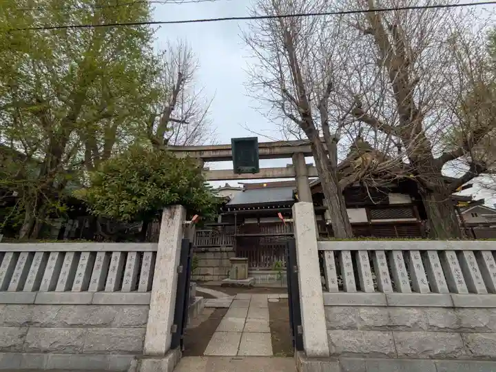 飛木稲荷神社の鳥居