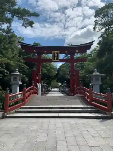 氣比神宮の鳥居