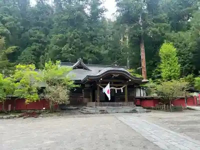 日光二荒山神社の{uncategorized: "未分類", other: "その他", undefined: "問題あり", building: "その他建物", grave: "お墓", sacred_gate: "鳥居", guardian: "狛犬", statue: "像", buddha: "仏像", history: "歴史", nature: "自然", garden: "庭園", animal: "動物", pagoda: "塔", temizu: "手水舎", mountain_gate: "山門・神門", sanctuary: "本殿・本堂", subordinate: "末社・摂社", art: "芸術", scenery: "景色", jizo: "地蔵", ema: "絵馬", goshuin: "御朱印", omikuji: "おみくじ", items: "授与品その他", amulet: "お守り", goshuincho: "御朱印帳", eats: "食事", festival: "お祭り", votive_dance: "神楽", shichigosan: "七五三参", wedding: "結婚式", experience: "体験その他", initially: "初詣", around: "周辺", anti_infection: "感染症対策"}