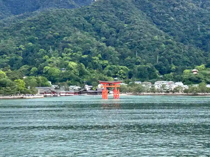 厳島神社(広島県)