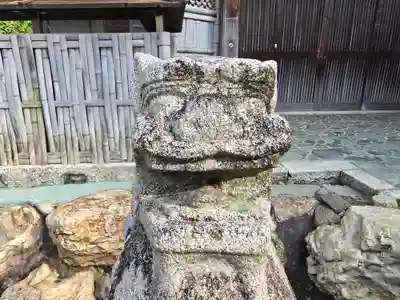 宇治神社の狛犬