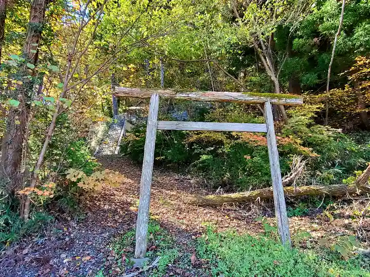 大峯不動尊の鳥居