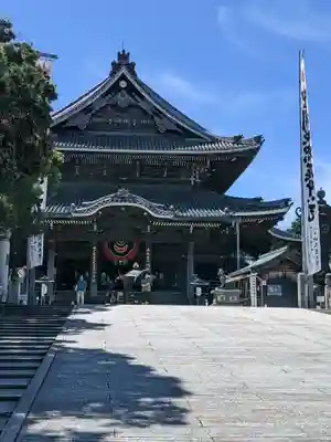 豊川閣　妙厳寺の本殿・本堂