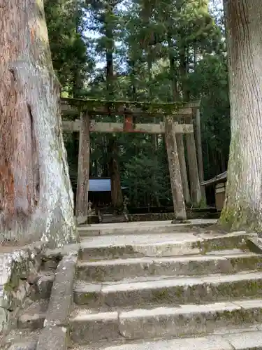 室生龍穴神社の鳥居