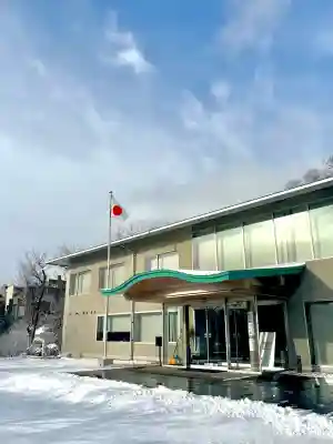 蚊里田八幡宮の{uncategorized: "未分類", other: "その他", undefined: "問題あり", building: "その他建物", grave: "お墓", sacred_gate: "鳥居", guardian: "狛犬", statue: "像", buddha: "仏像", history: "歴史", nature: "自然", garden: "庭園", animal: "動物", pagoda: "塔", temizu: "手水舎", mountain_gate: "山門・神門", sanctuary: "本殿・本堂", subordinate: "末社・摂社", art: "芸術", scenery: "景色", jizo: "地蔵", ema: "絵馬", goshuin: "御朱印", omikuji: "おみくじ", items: "授与品その他", amulet: "お守り", goshuincho: "御朱印帳", eats: "食事", festival: "お祭り", votive_dance: "神楽", shichigosan: "七五三参", wedding: "結婚式", experience: "体験その他", initially: "初詣", around: "周辺", anti_infection: "感染症対策"}