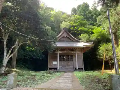 白山神社の本殿・本堂
