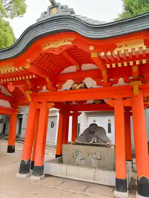 穴八幡宮の{uncategorized: "未分類", other: "その他", undefined: "問題あり", building: "その他建物", grave: "お墓", sacred_gate: "鳥居", guardian: "狛犬", statue: "像", buddha: "仏像", history: "歴史", nature: "自然", garden: "庭園", animal: "動物", pagoda: "塔", temizu: "手水舎", mountain_gate: "山門・神門", sanctuary: "本殿・本堂", subordinate: "末社・摂社", art: "芸術", scenery: "景色", jizo: "地蔵", ema: "絵馬", goshuin: "御朱印", omikuji: "おみくじ", items: "授与品その他", amulet: "お守り", goshuincho: "御朱印帳", eats: "食事", festival: "お祭り", votive_dance: "神楽", shichigosan: "七五三参", wedding: "結婚式", experience: "体験その他", initially: "初詣", around: "周辺", anti_infection: "感染症対策"}
