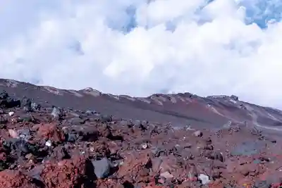 富士山頂上浅間大社奥宮(静岡県)