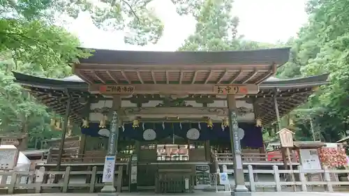 枚岡神社の本殿