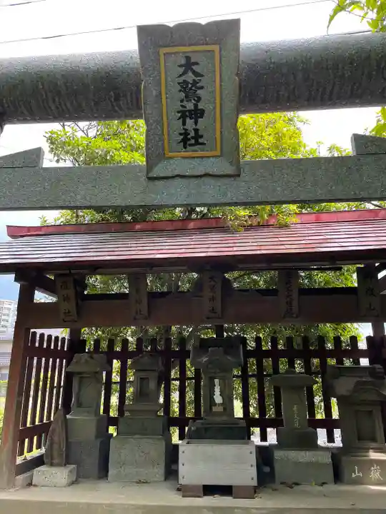 狭山八幡神社の末社・摂社