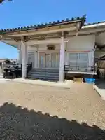弥勒寺の本殿・本堂