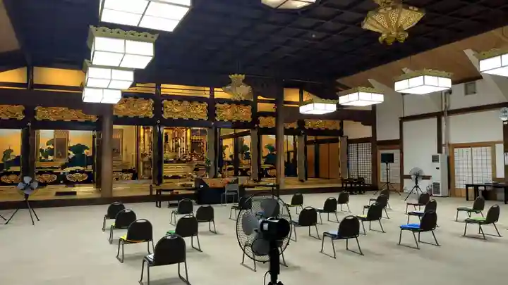 帯広別院の本殿・本堂