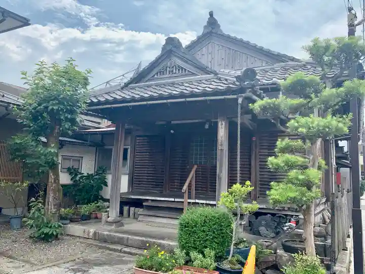 浄国寺の本殿・本堂