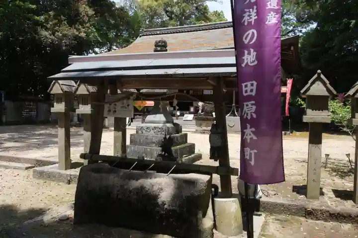 村屋坐弥冨都比売神社(奈良県)