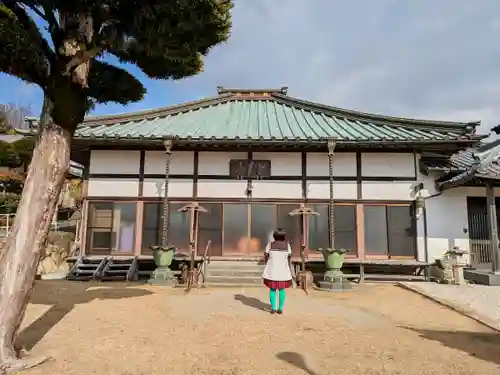 自保院の本殿・本堂