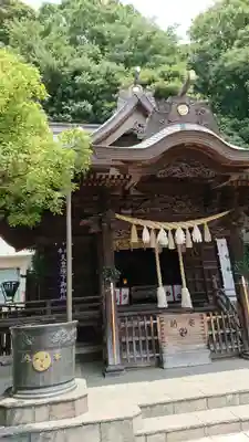 根岸八幡神社の本殿・本堂