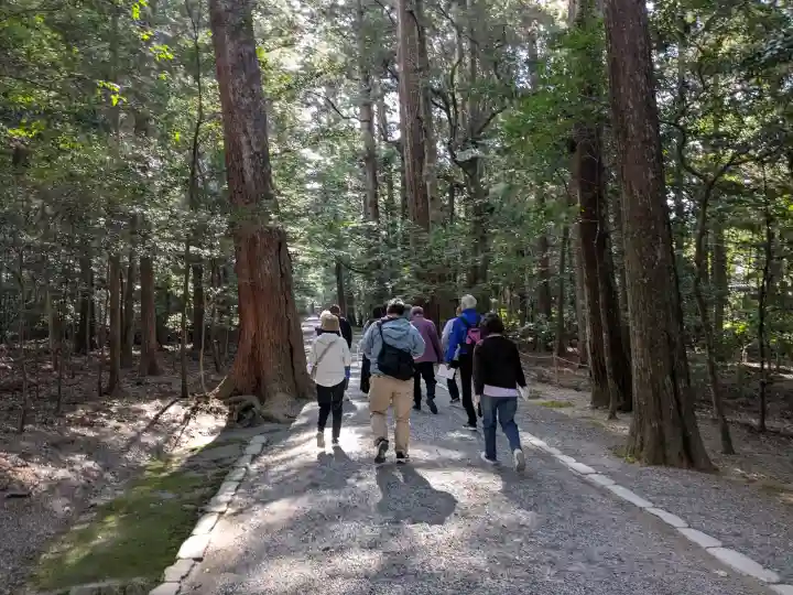 瀧原宮(皇大神宮別宮)の{uncategorized: "未分類", other: "その他", undefined: "問題あり", building: "その他建物", grave: "お墓", sacred_gate: "鳥居", guardian: "狛犬", statue: "像", buddha: "仏像", history: "歴史", nature: "自然", garden: "庭園", animal: "動物", pagoda: "塔", temizu: "手水舎", mountain_gate: "山門・神門", sanctuary: "本殿・本堂", subordinate: "末社・摂社", art: "芸術", scenery: "景色", jizo: "地蔵", ema: "絵馬", goshuin: "御朱印", omikuji: "おみくじ", items: "授与品その他", amulet: "お守り", goshuincho: "御朱印帳", eats: "食事", festival: "お祭り", votive_dance: "神楽", shichigosan: "七五三参", wedding: "結婚式", experience: "体験その他", initially: "初詣", around: "周辺", anti_infection: "感染症対策"}