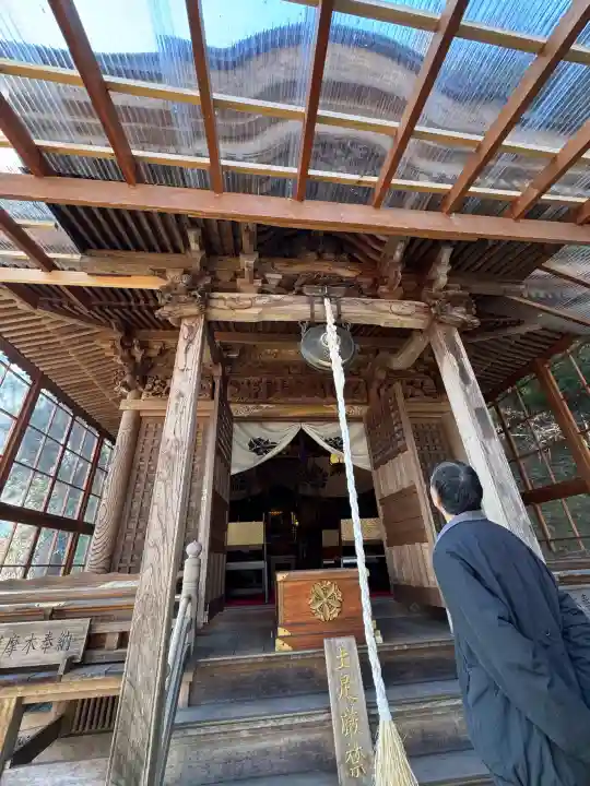 大正寺(中野不動尊)の{uncategorized: "未分類", other: "その他", undefined: "問題あり", building: "その他建物", grave: "お墓", sacred_gate: "鳥居", guardian: "狛犬", statue: "像", buddha: "仏像", history: "歴史", nature: "自然", garden: "庭園", animal: "動物", pagoda: "塔", temizu: "手水舎", mountain_gate: "山門・神門", sanctuary: "本殿・本堂", subordinate: "末社・摂社", art: "芸術", scenery: "景色", jizo: "地蔵", ema: "絵馬", goshuin: "御朱印", omikuji: "おみくじ", items: "授与品その他", amulet: "お守り", goshuincho: "御朱印帳", eats: "食事", festival: "お祭り", votive_dance: "神楽", shichigosan: "七五三参", wedding: "結婚式", experience: "体験その他", initially: "初詣", around: "周辺", anti_infection: "感染症対策"}