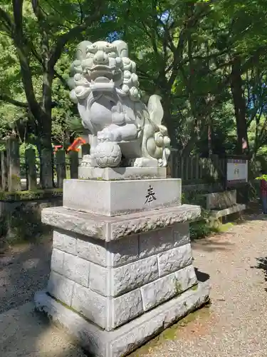 春日山神社の狛犬