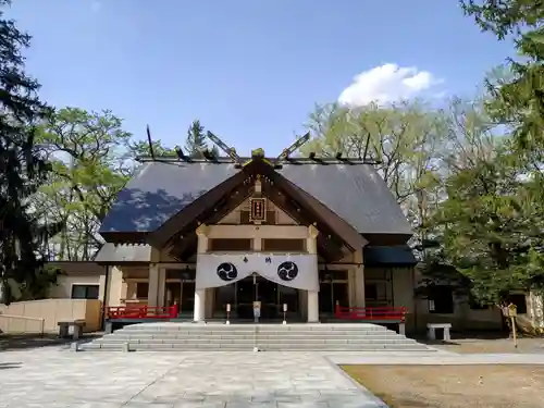 帯廣神社の本殿・本堂