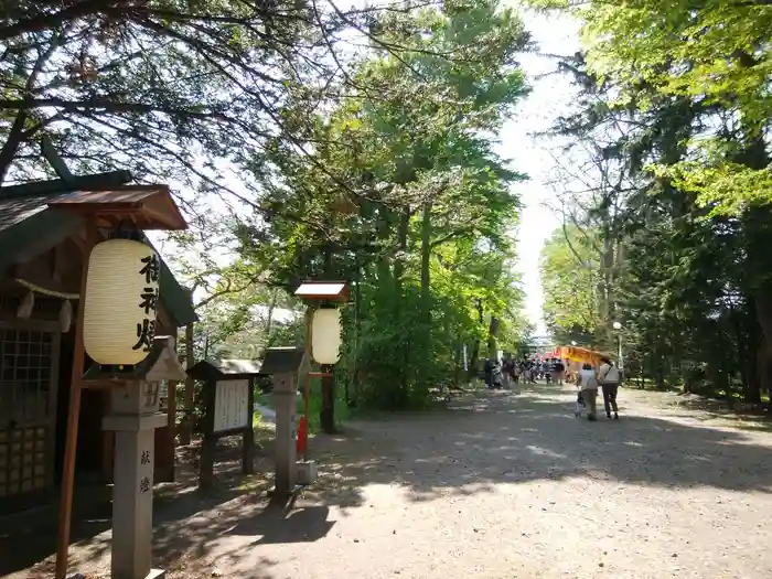 信濃神社の建物その他