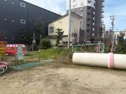 成福寺の{uncategorized: "未分類", other: "その他", undefined: "問題あり", building: "その他建物", grave: "お墓", sacred_gate: "鳥居", guardian: "狛犬", statue: "像", buddha: "仏像", history: "歴史", nature: "自然", garden: "庭園", animal: "動物", pagoda: "塔", temizu: "手水舎", mountain_gate: "山門・神門", sanctuary: "本殿・本堂", subordinate: "末社・摂社", art: "芸術", scenery: "景色", jizo: "地蔵", ema: "絵馬", goshuin: "御朱印", omikuji: "おみくじ", items: "授与品その他", amulet: "お守り", goshuincho: "御朱印帳", eats: "食事", festival: "お祭り", votive_dance: "神楽", shichigosan: "七五三参", wedding: "結婚式", experience: "体験その他", initially: "初詣", around: "周辺", anti_infection: "感染症対策"}