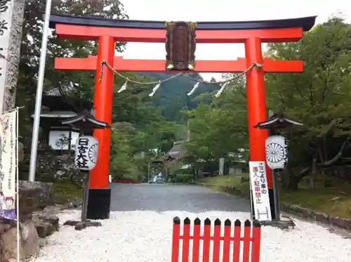 日吉大社の鳥居