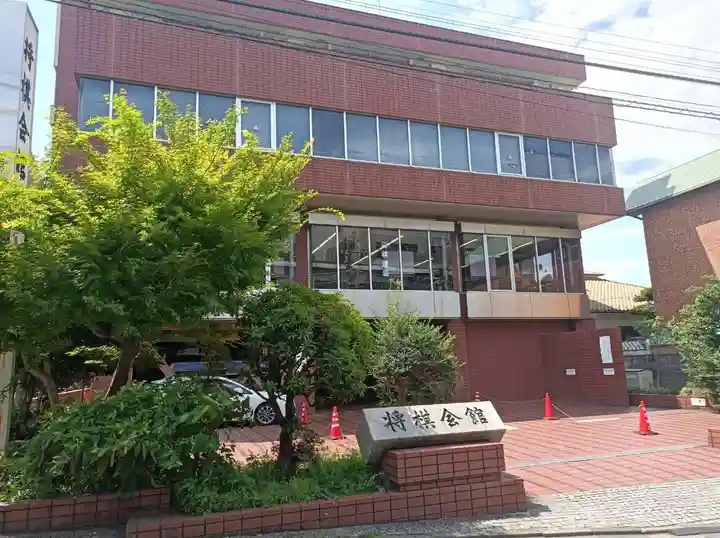 鳩森八幡神社の周辺