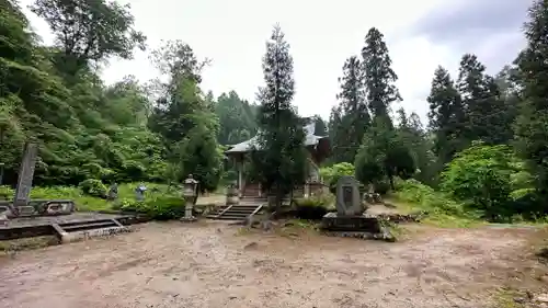 珠宮山 宝積坊　置賜第三十番札所のその他建物