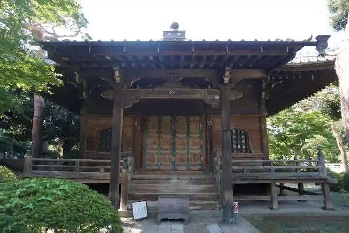 護国寺の本殿・本堂